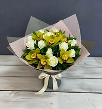 Букет цветов из:  Орхидеи и Розы в Покачах