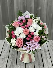 Букет цветов из:  Альстромерии, Гвоздики, Розы и Хризантемы в Покачах