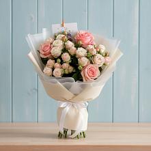 Букет цветов из:  Розы в Покачах